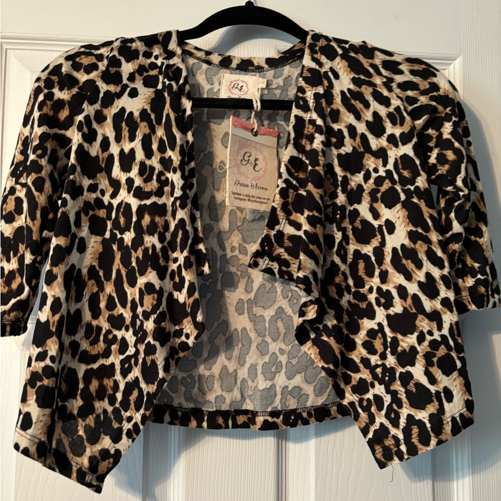 Young girls, leopard print tunic